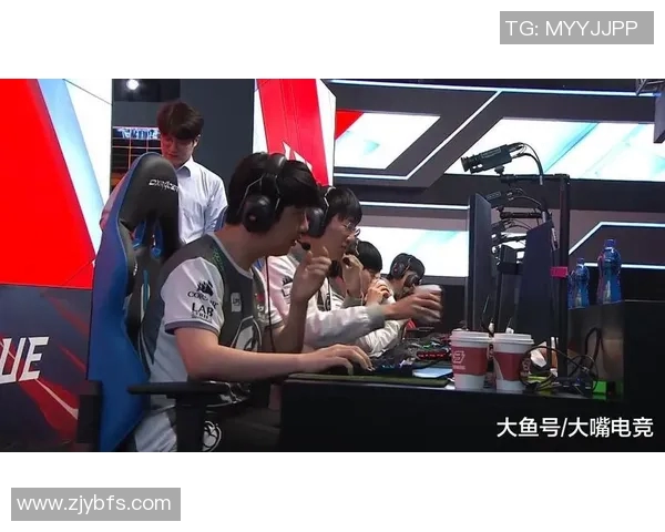 电竞数据深入分析LNG战队运营策略与战术打法的电竞比分解读